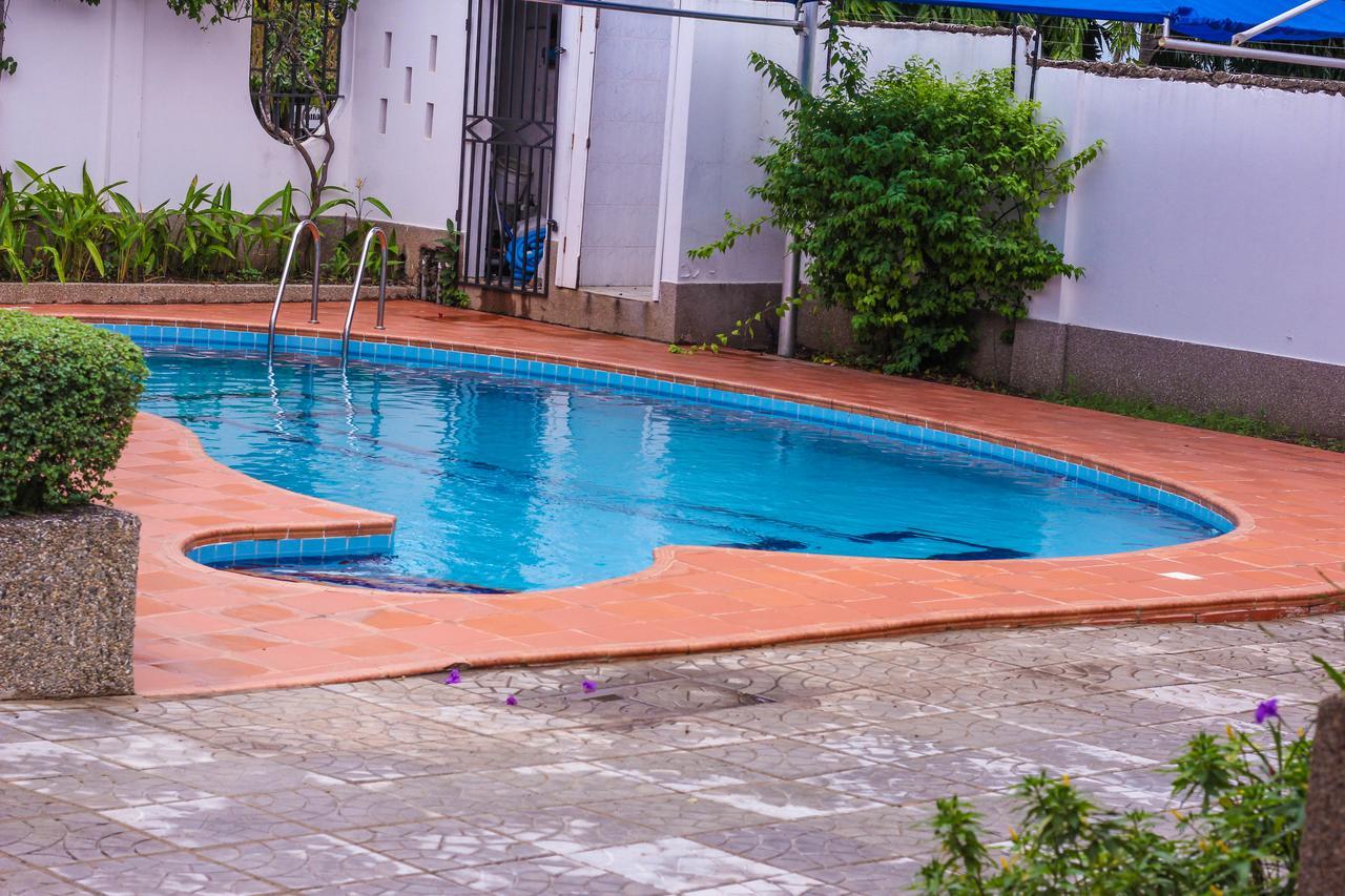 Lavender Lodge Hotel Accra Exterior photo